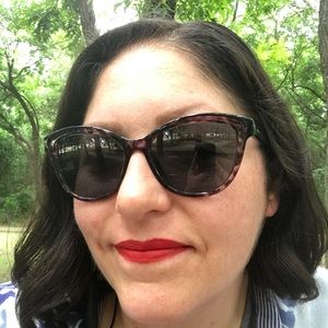 Meet your Posher, Heather